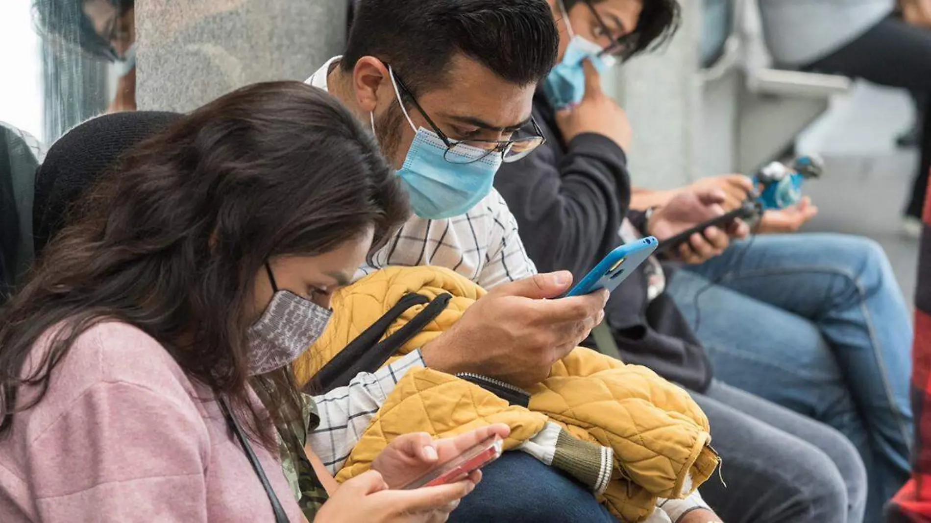 Tal es la relevancia que han adquirido los teléfonos celulares en la vida diaria de muchas personas que se mantienen en funcionamiento las 24 horas